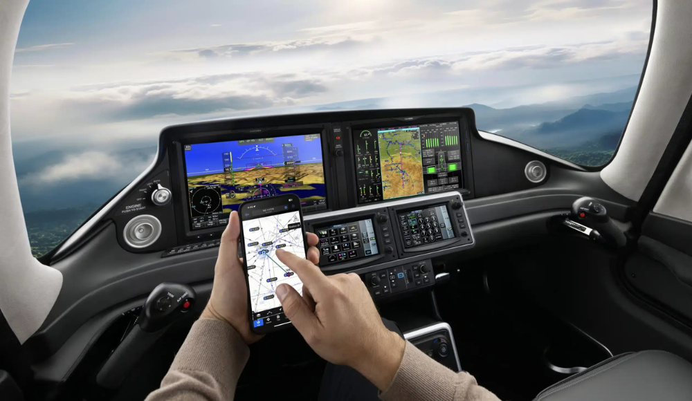 Inside the Cirrus SR22T cockpit, featuring the state-of-the-art Cirrus Perspective+ by Garmin® avionics suite.